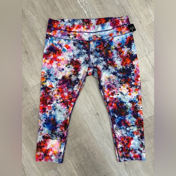 Athleta Pants - Athleta Abstract Floral 7/8 Active Leggings - Size XL